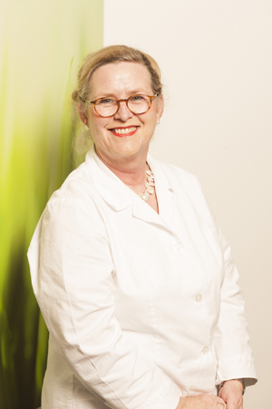 Dr. Beate Bock